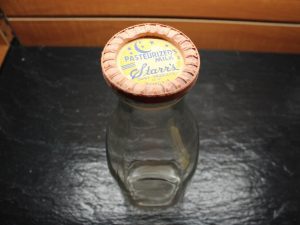 Vintage Starr's Dairy Products Indianola Iowa Cap & One Pint Glass Milk Bottle