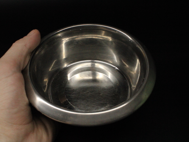 standard metal pet food bowl
