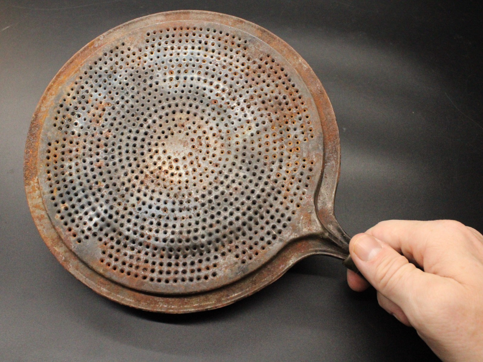 Antique Round Metal Stove Top 8" Heat Diffuser/Warmer Flame Tamer Wood Handle - Image 4