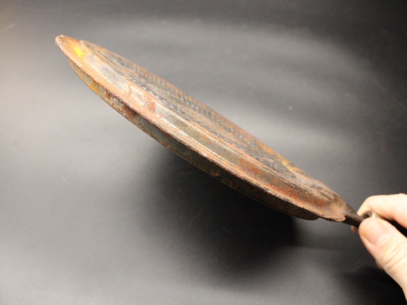 Antique Round Metal Stove Top 8" Heat Diffuser/Warmer Flame Tamer Wood Handle - Image 6