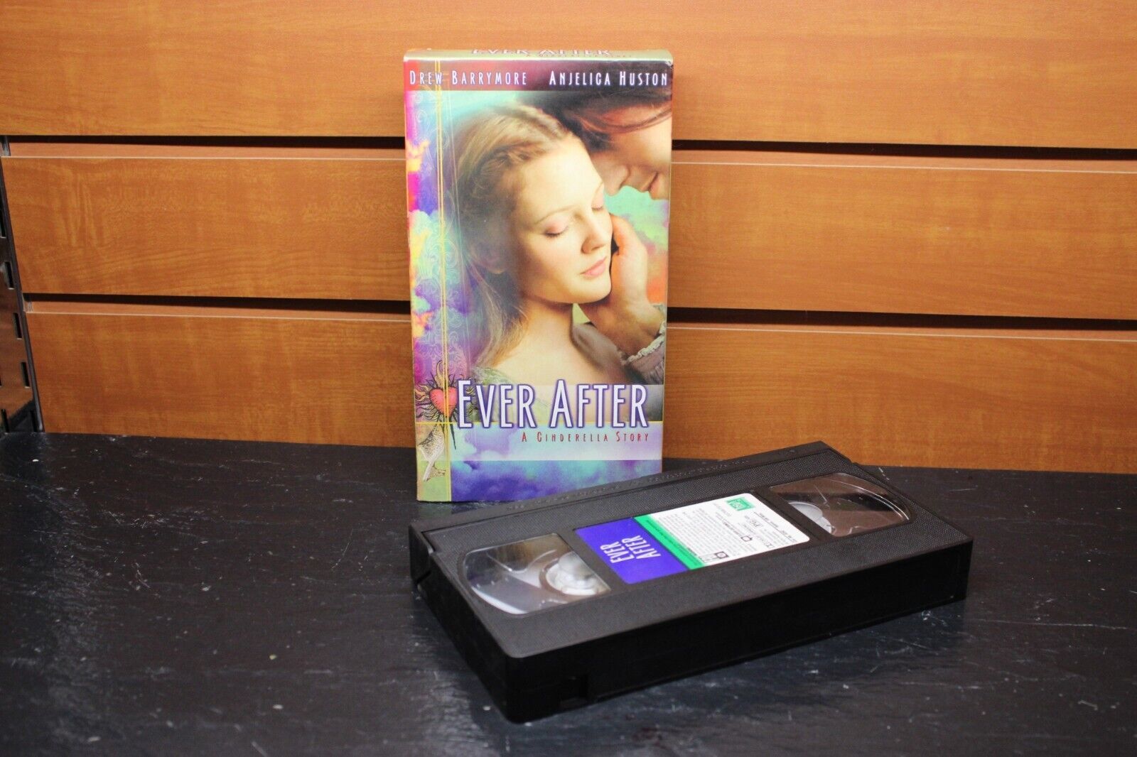 VHS "Ever After: A Cinderella Story" (1999) Drew Barrymore Anjelica Huston