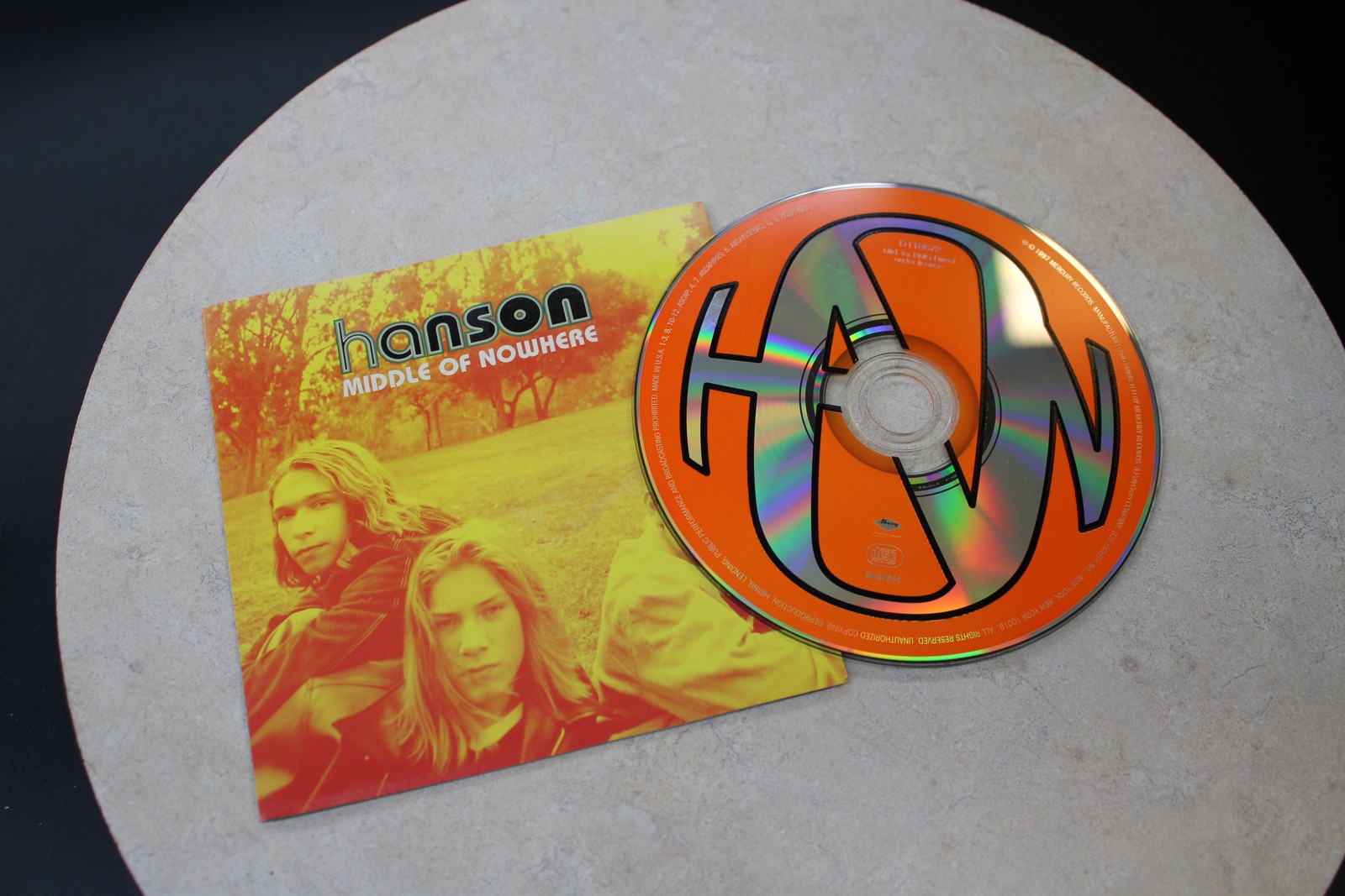 Hanson - Middle of Nowhere